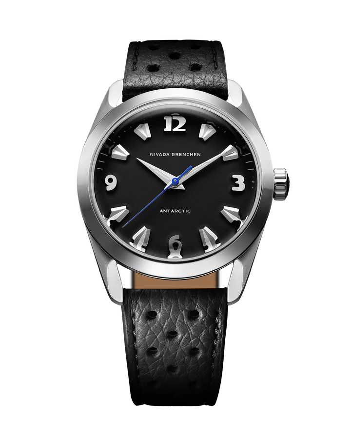 Antarctic Black White Luminova 35mm